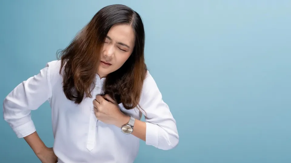 Sakit Ulu Hati Tembus ke Punggung: Penyebab, Bahaya, dan Cara Mengatasinya