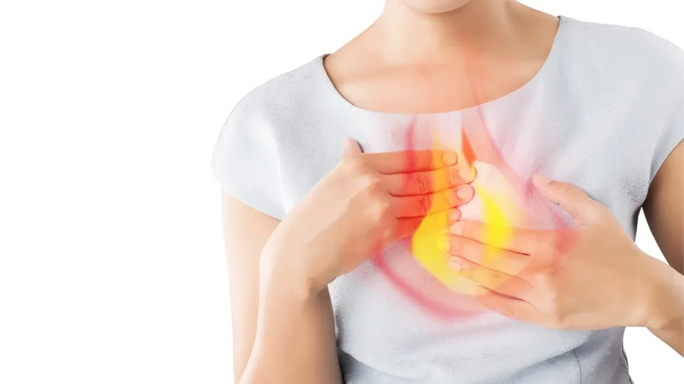 Heartburn: Pengertian, Gejala, Penyebab, dan Cara Mengatasinya