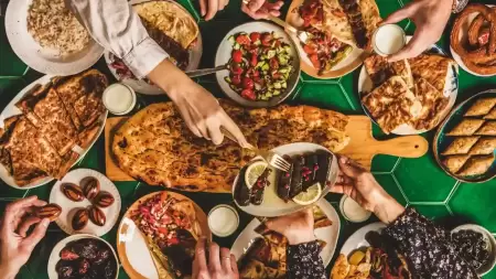 Waktu Makan yang Baik Menurut Islam