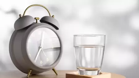 Tips Minum Air Putih Saat Puasa