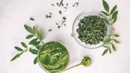 Bubuk Daun Kelor, Penambah Nutrisi pada Makanan dan Minuman