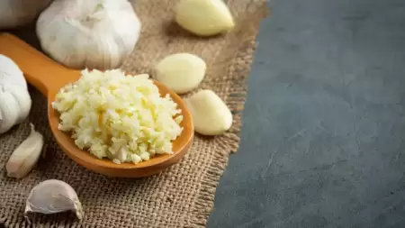 Manfaat Bawang Putih untuk Mengatasi Asam Lambung, Ramuan Alami yang Membantu Pencernaan