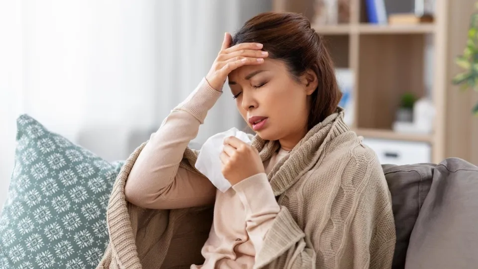 Cara Menghilangkan Masuk Angin di Perut: Gejala, Penyebab, dan Solusi Efektif