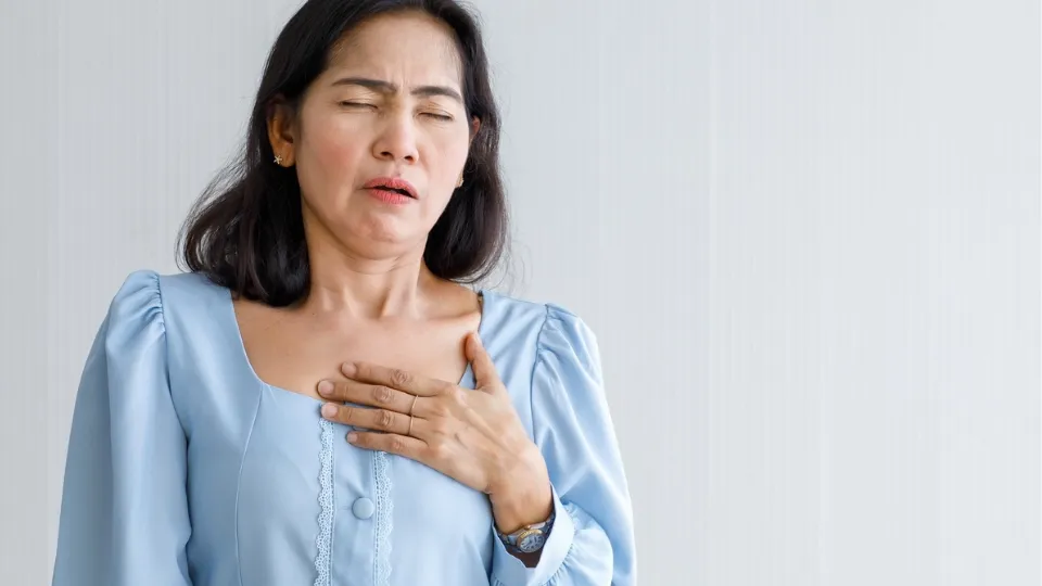 Nafas Terasa Berat Karena Asam Lambung